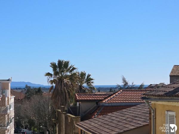 Appartement - À vendre - 193 m² - HYERES | The Door Man