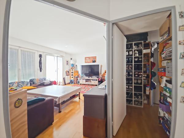 Appartement centre ville 3 pièces 67m² cave et parking