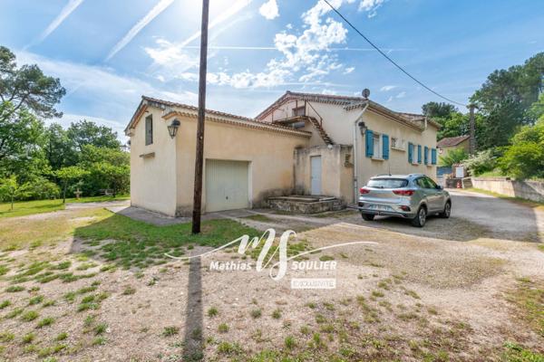 Maison de 120 m² et annexes sur terrain de 5552 m²