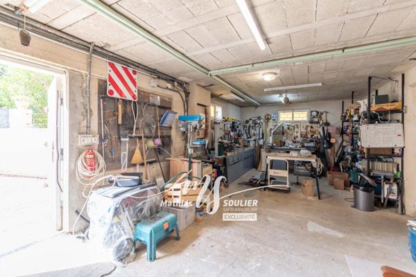 Maison de 120 m² et annexes sur terrain de 5552 m²