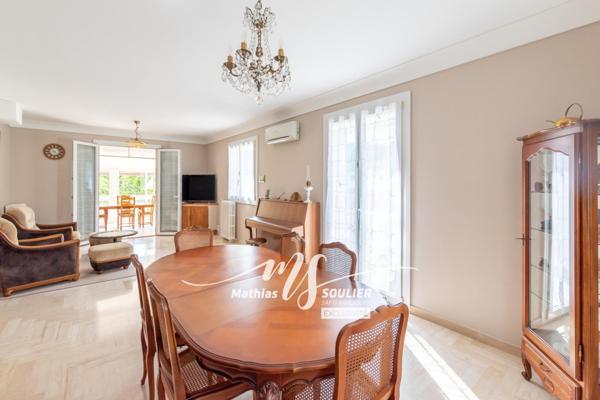 Maison de 120 m² et annexes sur terrain de 5552 m²