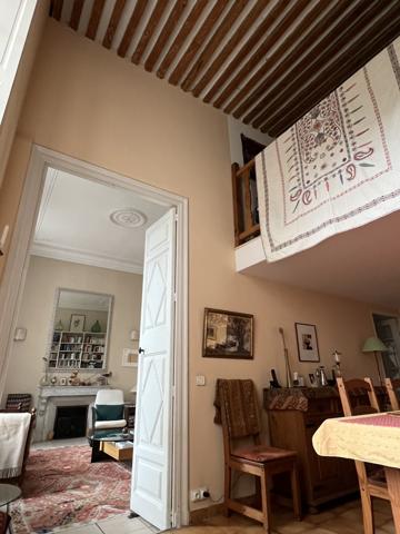 Carpentras (84200) SUPERBE DUPLEX AU COEUR DE CARPENTRAS - UN BIJOU DU XVIIème SIECLE