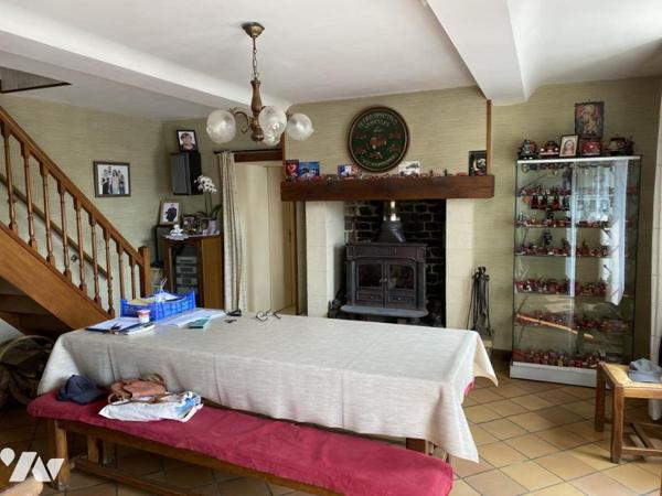 MAISON EN PIERRES avec terrain