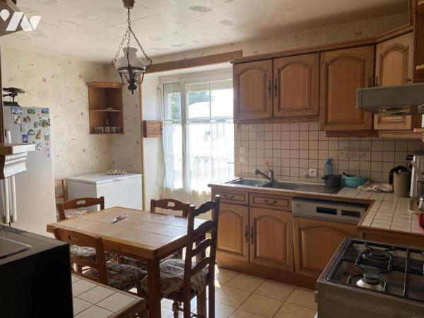 MAISON EN PIERRES avec terrain