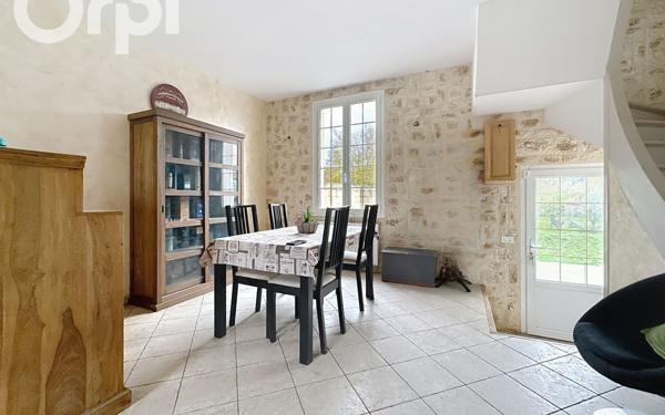 Maison à vendre    5 pièces • 108 m2 Tracy-le-Val