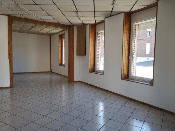 Fonds et/ou murs commerciaux à louer à Cambrai dans le Nord (59400), ref : 59084-L1435