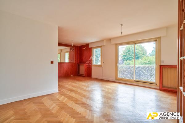 Parc Maisons laffitte pièce(s) 97 m2 - ascenseur - 3 / 4 chambres - vue dégagée - box et parking €550 000 ** - Référence 4514-cpy