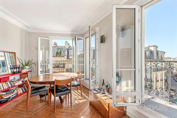 Un appartement de rêve rue Beaurepaire !