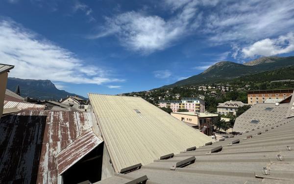 Appartement à vendre    4 pièces • 74 m2 Embrun