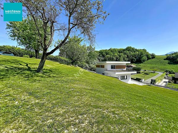 A vendre sur EPAGNY une maison moderne de 5 pièces de 182 m², avec jardin et garage double