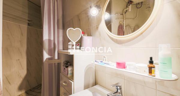 À vendre Studio 30.54 m² - Grenoble 38000