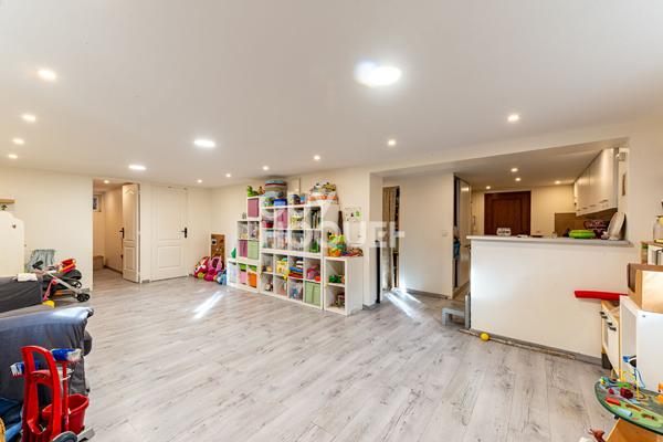 Maison Chelles 6 pièces 106 m2 - 154m² au sol