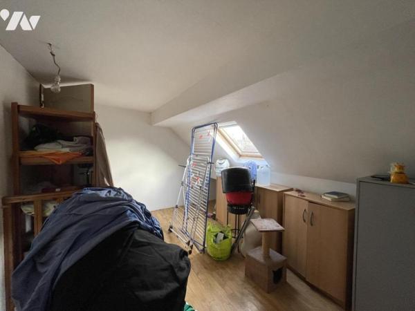 CALAIS - MAISON DE VILLE - 2 CHAMBRES