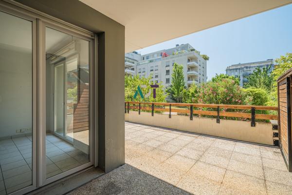 T2 avec terrasse de 20m²