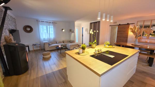 Maison de plain pied à Donges 4 chambres , grand terrain et garage