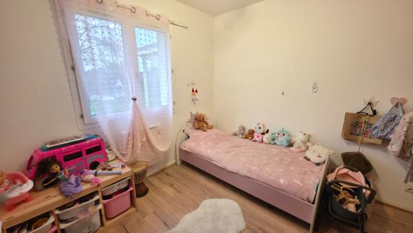 Maison de plain pied à Donges 4 chambres , grand terrain et garage