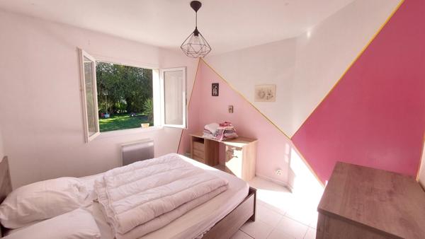 Fléac maison plain pied avec 3 chambres, jardin et garage