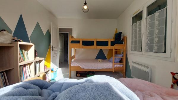 Fléac maison plain pied avec 3 chambres, jardin et garage