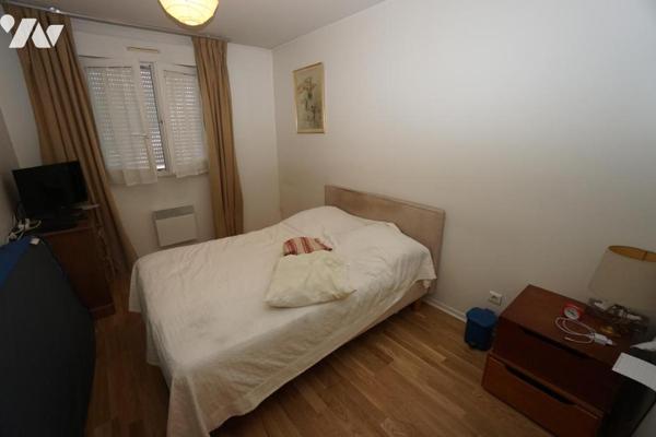 HYPER CENTRE, APPARTEMENT DE TYPE 3 avec ascenseur et  box fermé, Terasse