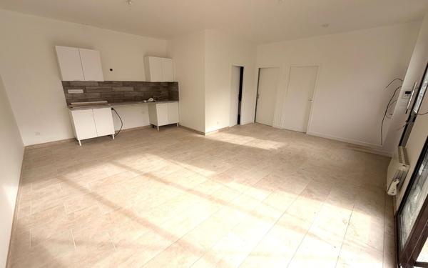 Maison à louer    3 pièces •  Neuilly-Plaisance