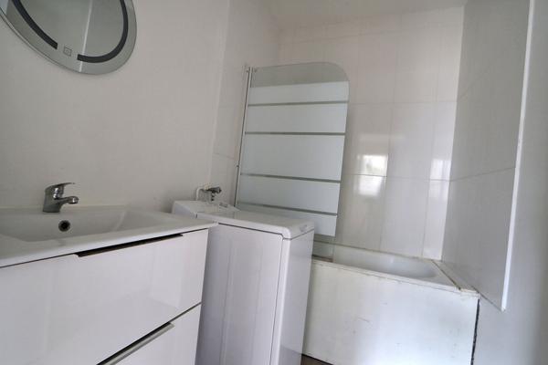 Appartement Aubervilliers 2 pièce(s) 38.41 m2