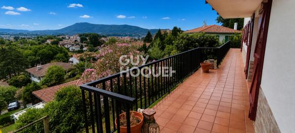Maison Hendaye 10 pièce(s) 250 m²