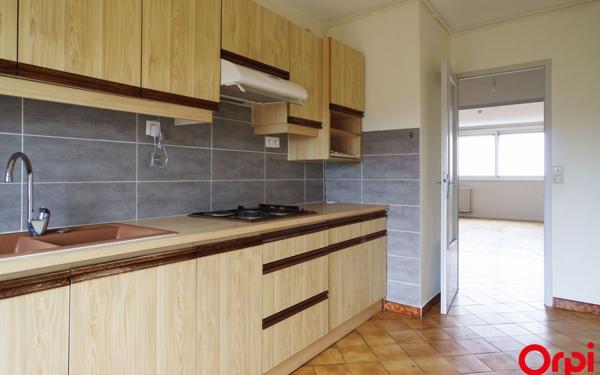 Appartement à louer    3 pièces •  Vénissieux