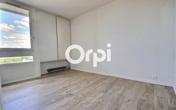 Appartement à vendre    2 pièces • 44,85 m2 Élancourt