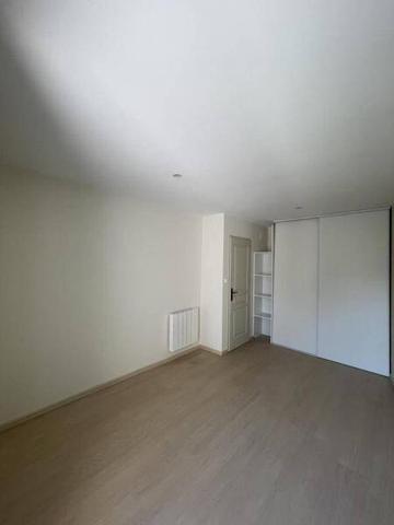Maison 3 pièces                                        - 43750 Vals-près-le-Puy Réf : 13252
