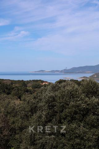 Maison proche du village de Calcatoggio