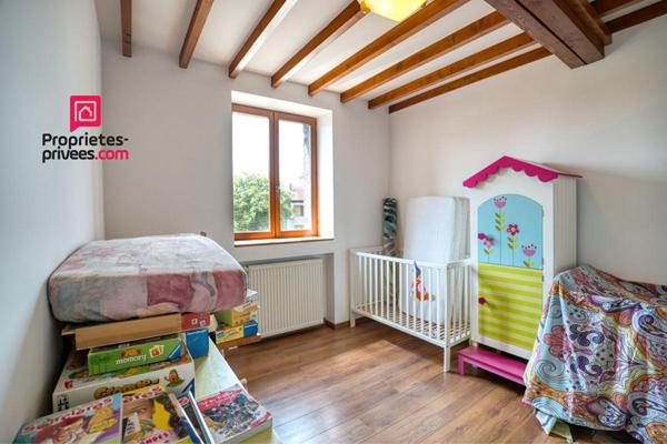 Ancien Corps de ferme de 695 m2 - Parcelle 1194 m2