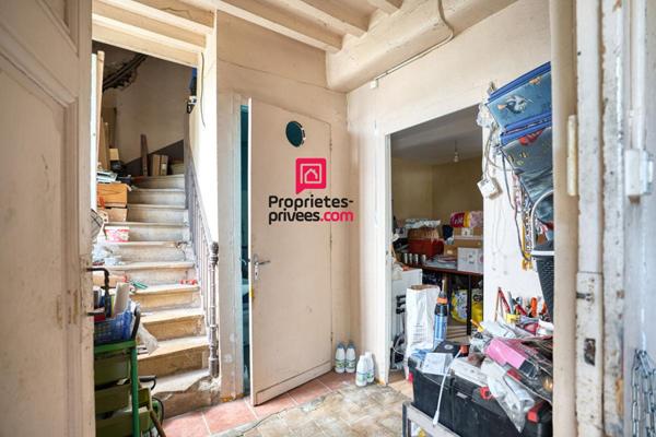 Ancien Corps de ferme de 695 m2 - Parcelle 1194 m2