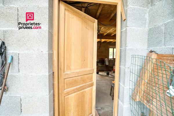 Ancien Corps de ferme de 695 m2 - Parcelle 1194 m2