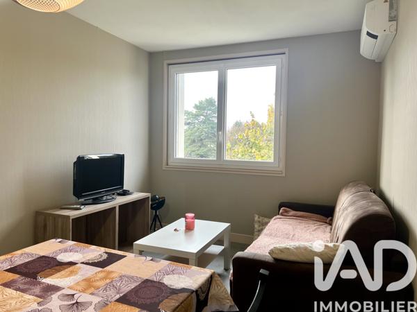Location appartement 3 pièces 59 m² Vignols