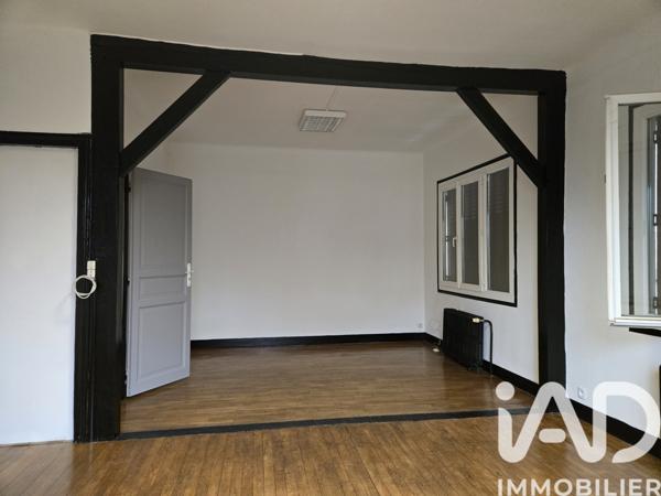 Immeuble à vendre 263 m² Sens