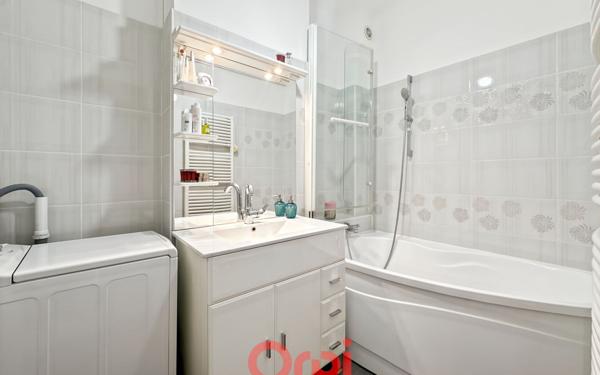 Appartement à vendre    3 pièces • 70 m2 Villeurbanne