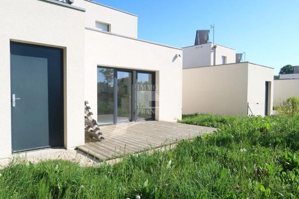 Maison à louer à Forcé (53260)