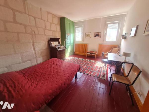 MAISON DE MAITRE- A VENDRE- VENDOME (41100)