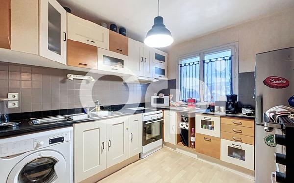 Appartement à vendre    4 pièces • 77,24 m2 Brive-la-Gaillarde