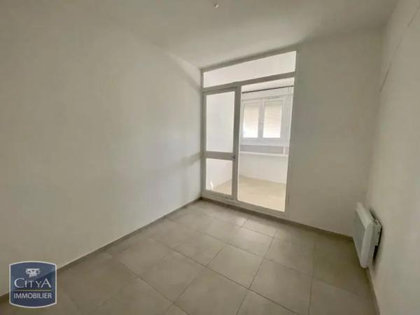 Appartement à louer 3 pièces 59.1m² Toulon (83200)