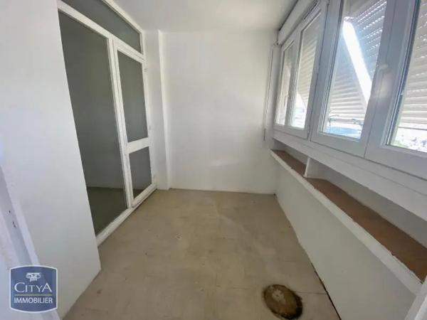 Appartement à louer 3 pièces 59.1m² Toulon (83200)