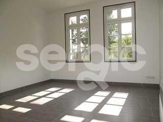 Location 3 Pieces 44 80000 Amiens 25 1459 01 0017