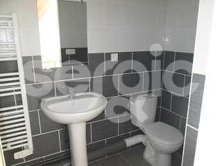 Location 3 Pieces 44 80000 Amiens 25 1459 01 0017