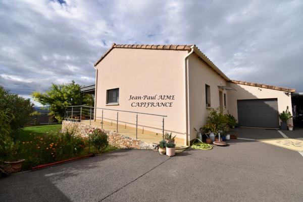 BARJAC – MAISON T4 DE PLAIN-PIED – VUE SUR LES CÉVENNES – PRESTATIONS DE GRANDE QUALITÉ