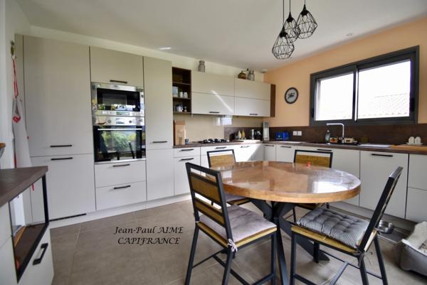 BARJAC – MAISON T4 DE PLAIN-PIED – VUE SUR LES CÉVENNES – PRESTATIONS DE GRANDE QUALITÉ