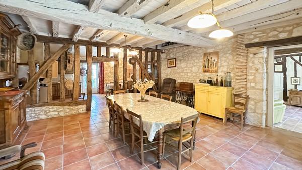 Propriété de caractère avec vue exceptionnelle, aux portes de Bergerac
