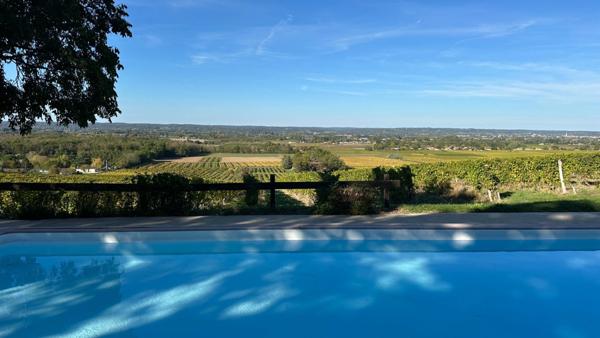 Propriété de caractère avec vue exceptionnelle, aux portes de Bergerac
