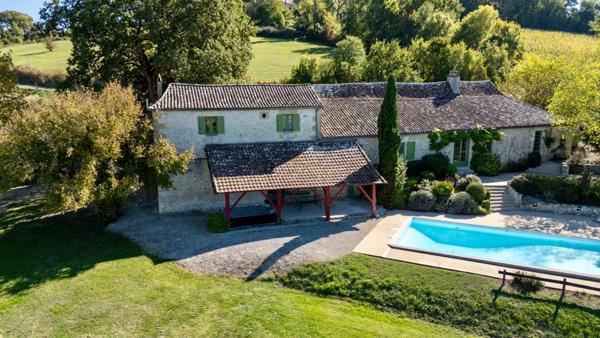 Propriété de caractère avec vue exceptionnelle, aux portes de Bergerac