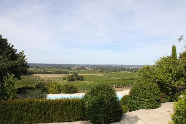 Propriété de caractère avec vue exceptionnelle, aux portes de Bergerac