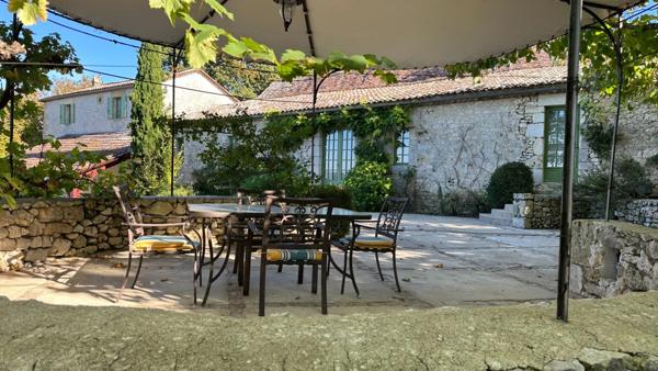 Propriété de caractère avec vue exceptionnelle, aux portes de Bergerac